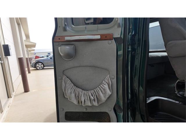 2001 Ford E-Series (CC-2108537) for sale in Sioux Falls, South Dakota
