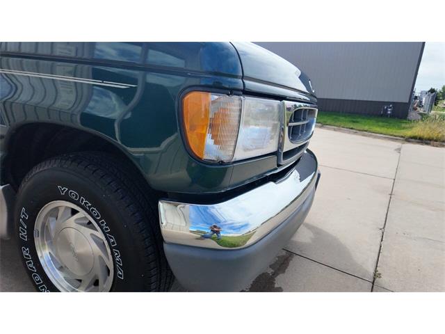 2001 Ford E-Series (CC-2108537) for sale in Sioux Falls, South Dakota