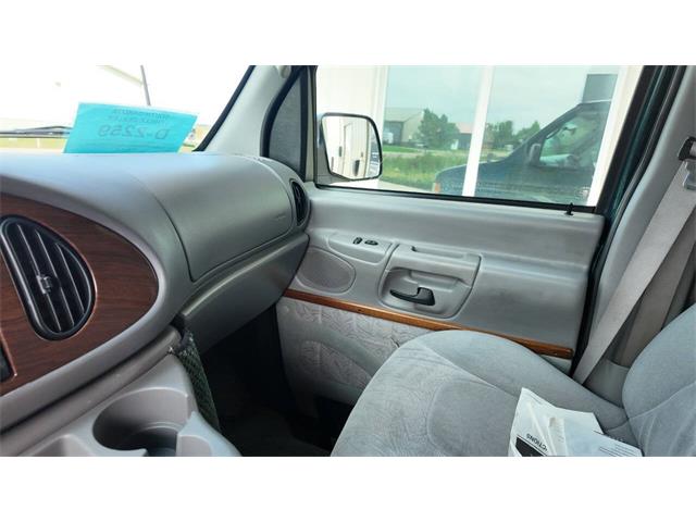 2001 Ford E-Series (CC-2108537) for sale in Sioux Falls, South Dakota