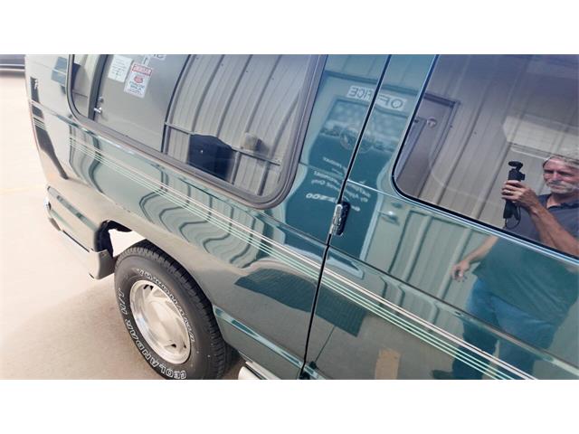 2001 Ford E-Series (CC-2108537) for sale in Sioux Falls, South Dakota
