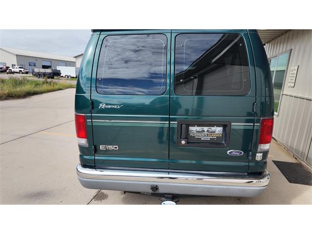 2001 Ford E-Series (CC-2108537) for sale in Sioux Falls, South Dakota