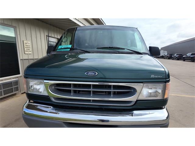 2001 Ford E-Series (CC-2108537) for sale in Sioux Falls, South Dakota