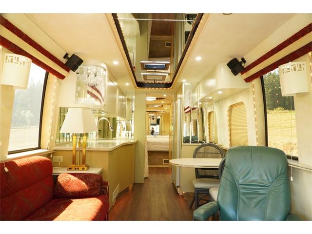 1997 Prevost Country Coach (CC-2108608) for sale in Portland, Oregon