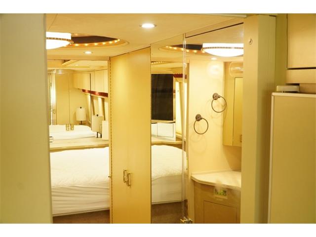 1997 Prevost Country Coach (CC-2108608) for sale in Portland, Oregon