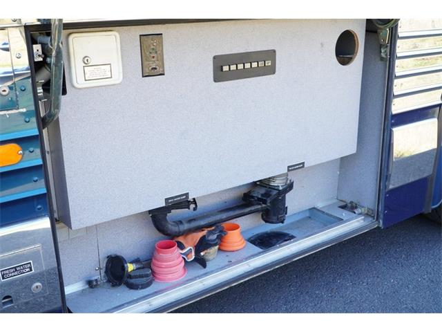 1997 Prevost Country Coach (CC-2108608) for sale in Portland, Oregon
