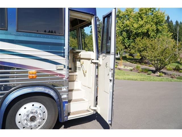 1997 Prevost Country Coach (CC-2108608) for sale in Portland, Oregon