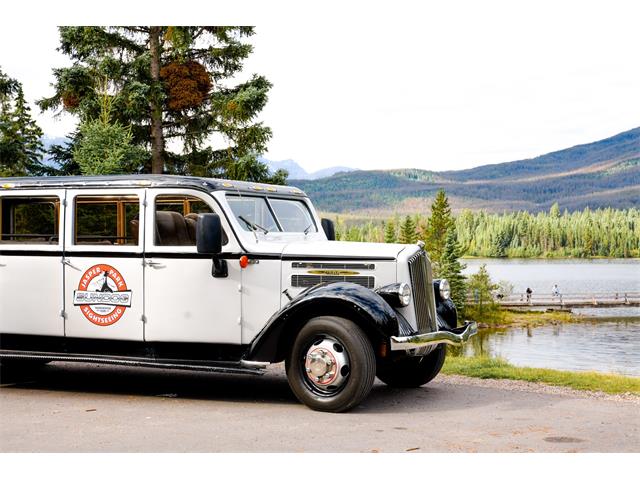 1936 White 706 National Park Bus (CC-2108620) for sale in Jasper, Alberta