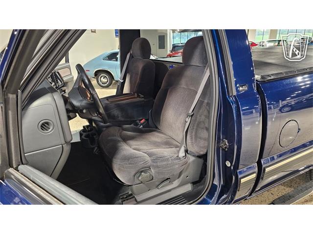 2001 Chevrolet K-1500 (CC-2108741) for sale in Dearborn, Michigan