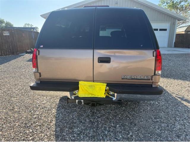 1995 Chevrolet Suburban (CC-2108780) for sale in Cadillac, Michigan
