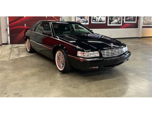 2002 Cadillac Eldorado (CC-2108796) for sale in Cadillac, Michigan