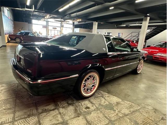 2002 Cadillac Eldorado (CC-2108796) for sale in Cadillac, Michigan