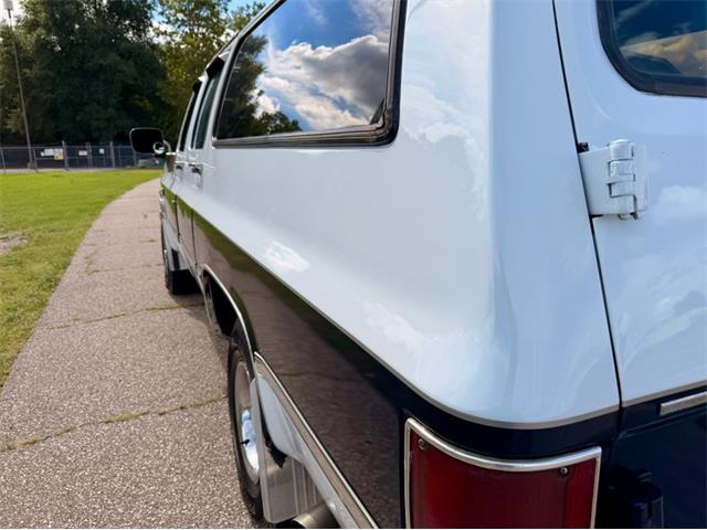1987 GMC Suburban (CC-2108950) for sale in Fenton, Michigan