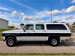 1987 GMC Suburban (CC-2108950) for sale in Fenton, Michigan
