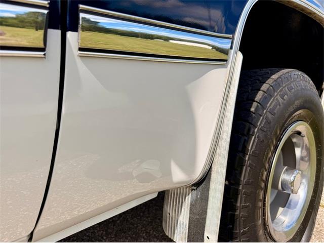 1987 GMC Suburban (CC-2108950) for sale in Fenton, Michigan