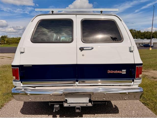 1987 GMC Suburban (CC-2108950) for sale in Fenton, Michigan