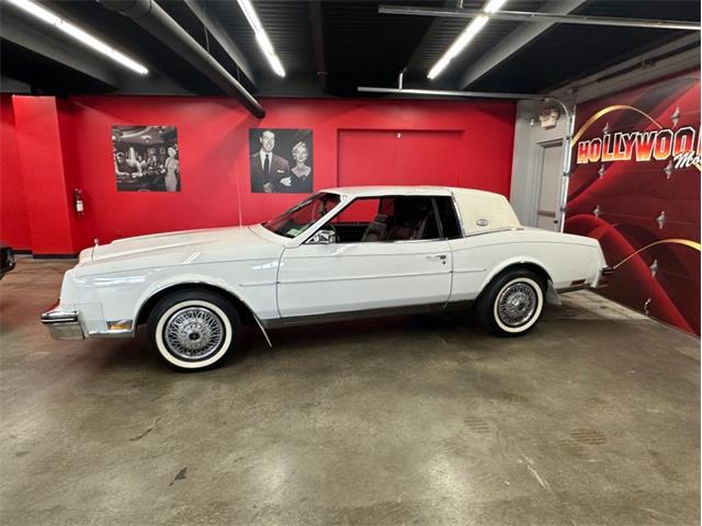 1984 Buick Riviera (CC-2109088) for sale in West Babylon, New York
