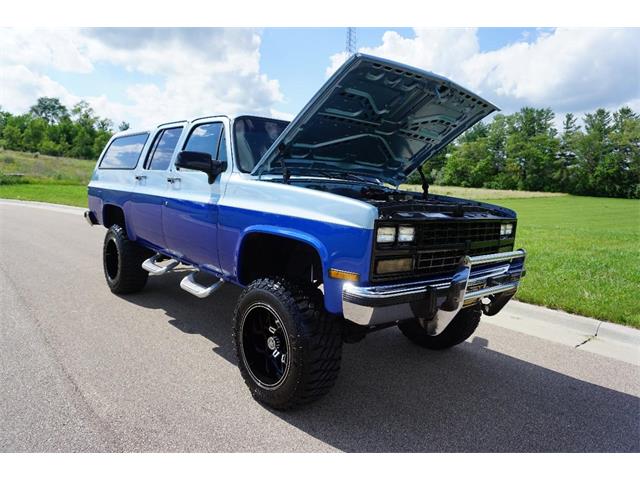 1991 Chevrolet Suburban (CC-2100929) for sale in De Witt, Iowa