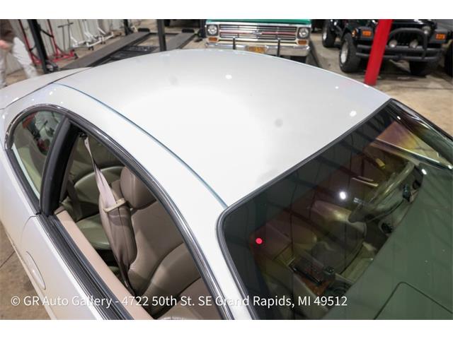 1998 Buick Riviera (CC-2109308) for sale in Kentwood, Michigan