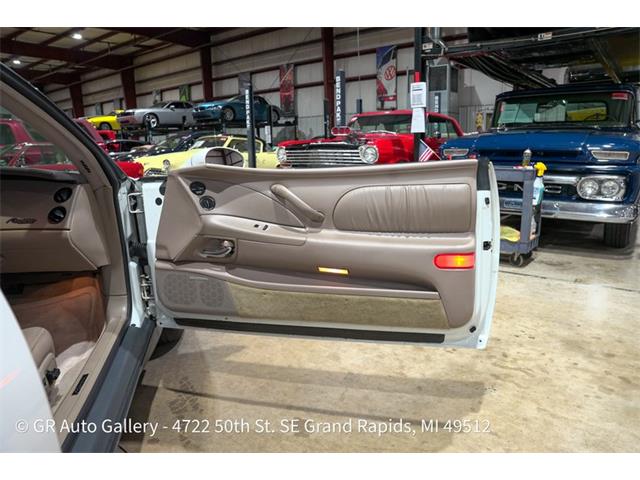 1998 Buick Riviera (CC-2109308) for sale in Kentwood, Michigan