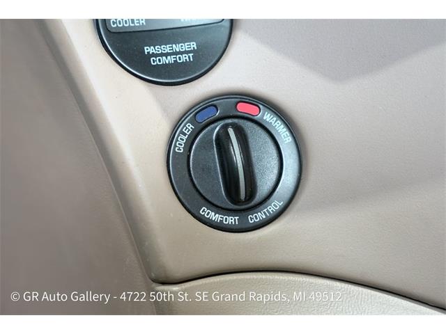 1998 Buick Riviera (CC-2109308) for sale in Kentwood, Michigan