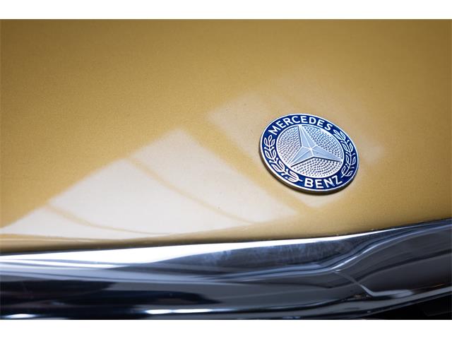 1971 Mercedes-Benz 350SLC (CC-2109330) for sale in Naarden, Noord-Holland