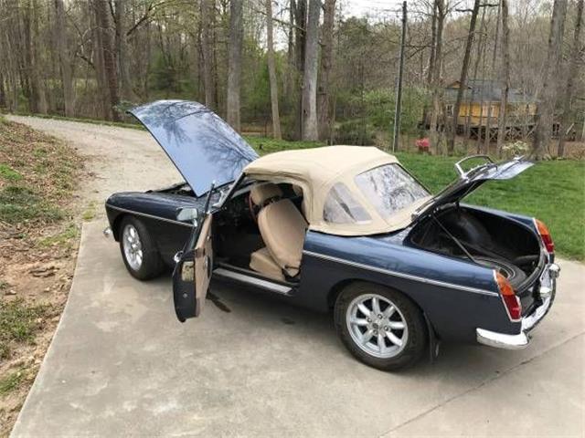 1977 MG MGB (CC-2109460) for sale in Cadillac, Michigan