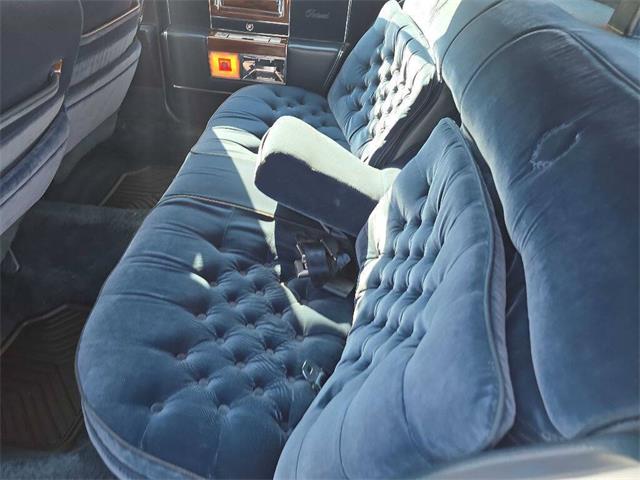 1986 Cadillac Fleetwood Brougham (CC-2100957) for sale in Spirit Lake, Iowa