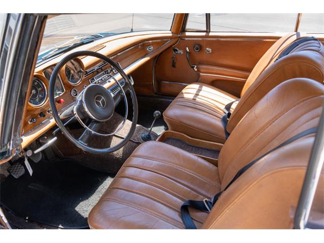1964 Mercedes-Benz 220 (CC-2100964) for sale in Sherman Oaks, California