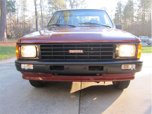 1986 Toyota Hilux (CC-2109850) for sale in Cadillac, Michigan