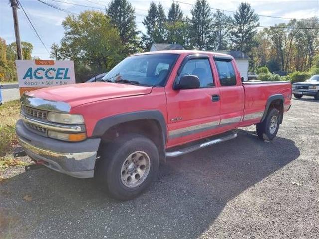 2000 Chevrolet Silverado (CC-2109938) for sale in Cadillac, Michigan