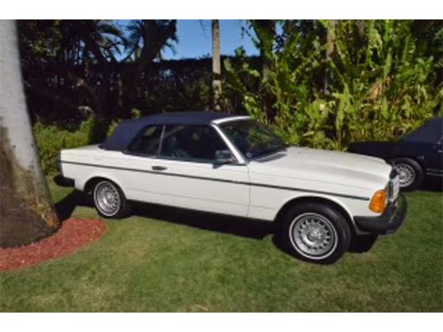 1982 Mercedes-Benz 300CD (CC-2109976) for sale in Cadillac, Michigan