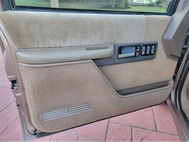 1994 Chevrolet C/K 1500 (CC-2111000) for sale in Cadillac, Michigan