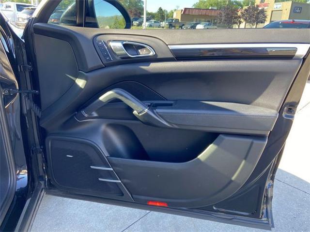 2020 Porsche Macan (CC-2110108) for sale in Cadillac, Michigan