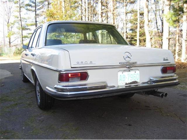 1967 Mercedes-Benz 250S (CC-2110124) for sale in Cadillac, Michigan