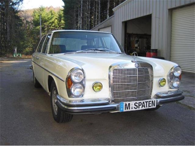 1967 Mercedes-Benz 250S (CC-2110124) for sale in Cadillac, Michigan