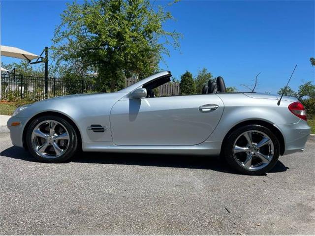 2005 Mercedes-Benz SLK300 (CC-2111248) for sale in Cadillac, Michigan