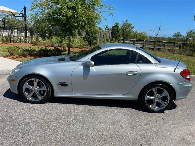 2005 Mercedes-Benz SLK300 (CC-2111248) for sale in Cadillac, Michigan