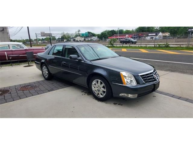 2011 Cadillac DTS (CC-2111249) for sale in Cadillac, Michigan