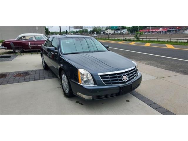 2011 Cadillac DTS (CC-2111249) for sale in Cadillac, Michigan