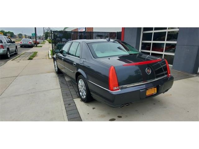 2011 Cadillac DTS (CC-2111249) for sale in Cadillac, Michigan