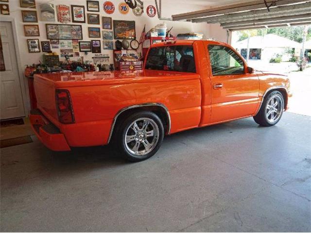 2002 Chevrolet Silverado (CC-2111427) for sale in Cadillac, Michigan
