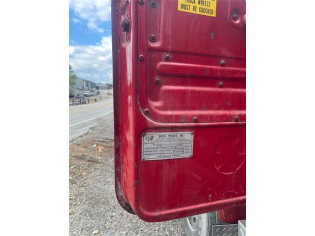 1971 Mack Truck (CC-2111446) for sale in Cadillac, Michigan
