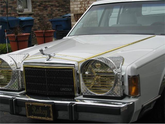 1989 Lincoln Custom (CC-2111528) for sale in Cadillac, Michigan