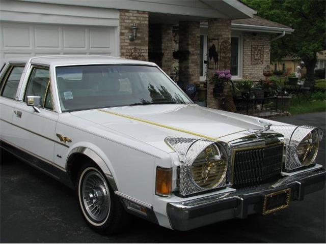 1989 Lincoln Custom (CC-2111528) for sale in Cadillac, Michigan