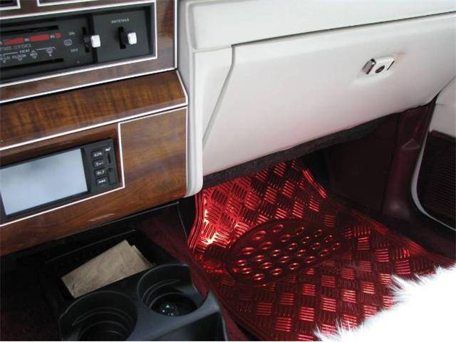 1989 Lincoln Custom (CC-2111528) for sale in Cadillac, Michigan