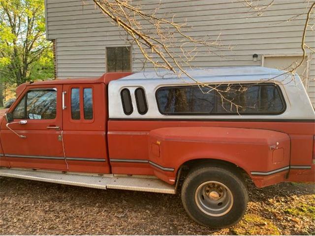 1987 Ford F250 (CC-2111568) for sale in Cadillac, Michigan