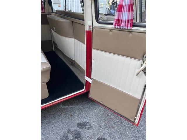 1975 Volkswagen Kombi (CC-2111582) for sale in Cadillac, Michigan