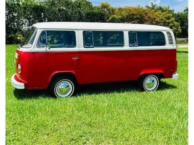 1977 Volkswagen Bus (CC-2111670) for sale in Cadillac, Michigan