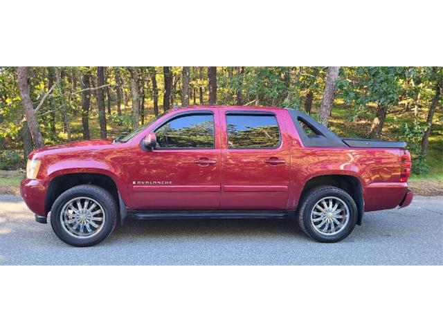 2007 Chevrolet Avalanche (CC-2111713) for sale in Cadillac, Michigan