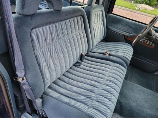 1993 Chevrolet C/K 1500 (CC-2111783) for sale in Cadillac, Michigan